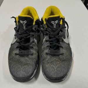 Kobe 7 Del Sol Size US 10.5